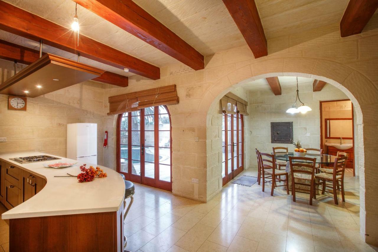Il-Palma Holiday Farmhouse With Sunny Private Pool In Island Of Gozo Għarb Exterior foto